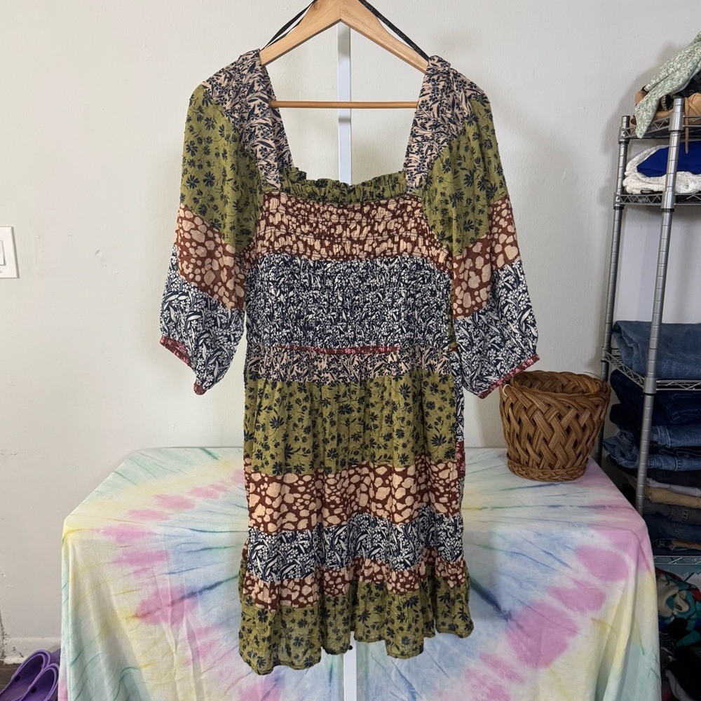 Jessica Simpson Aldan Smocked Knee Length Dress Size L Bishop Sleeves Smocked - Picture 4 of 13